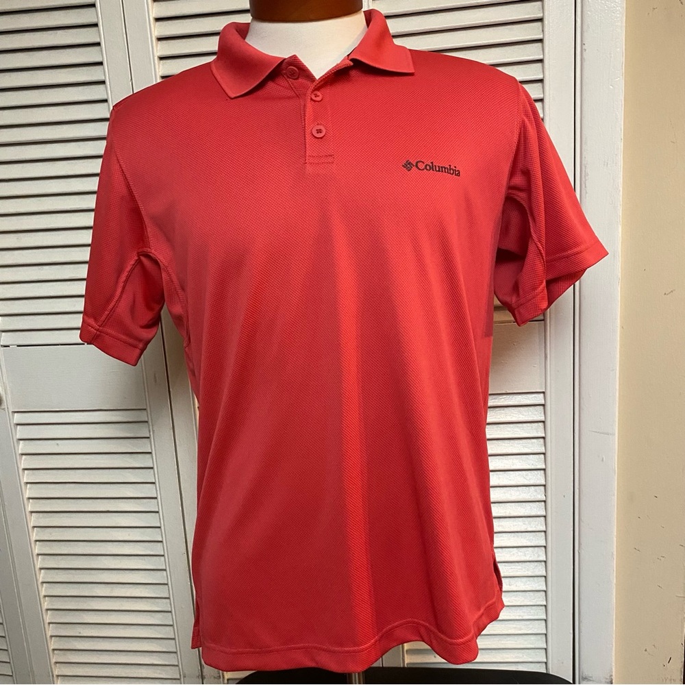 NWT Columbia Short Sleeve Omni Shade Size Medium